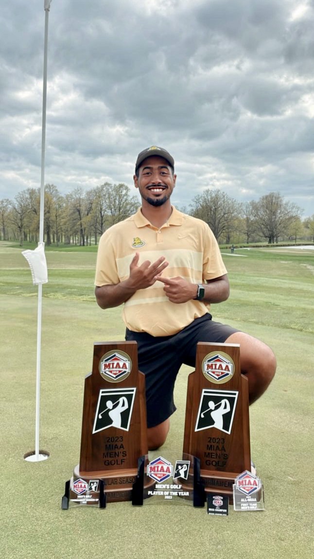 mssugolf's tweet photo. Your MIAA Men’s Golf Tournament AND regular season CHAMPS!

Tradgon McCrae wins Player of the Year after finishing as the runner-up at the MIAA Tournament! #LetsRoar

📸: @jules_washka https://t.co/K20rqswBsg