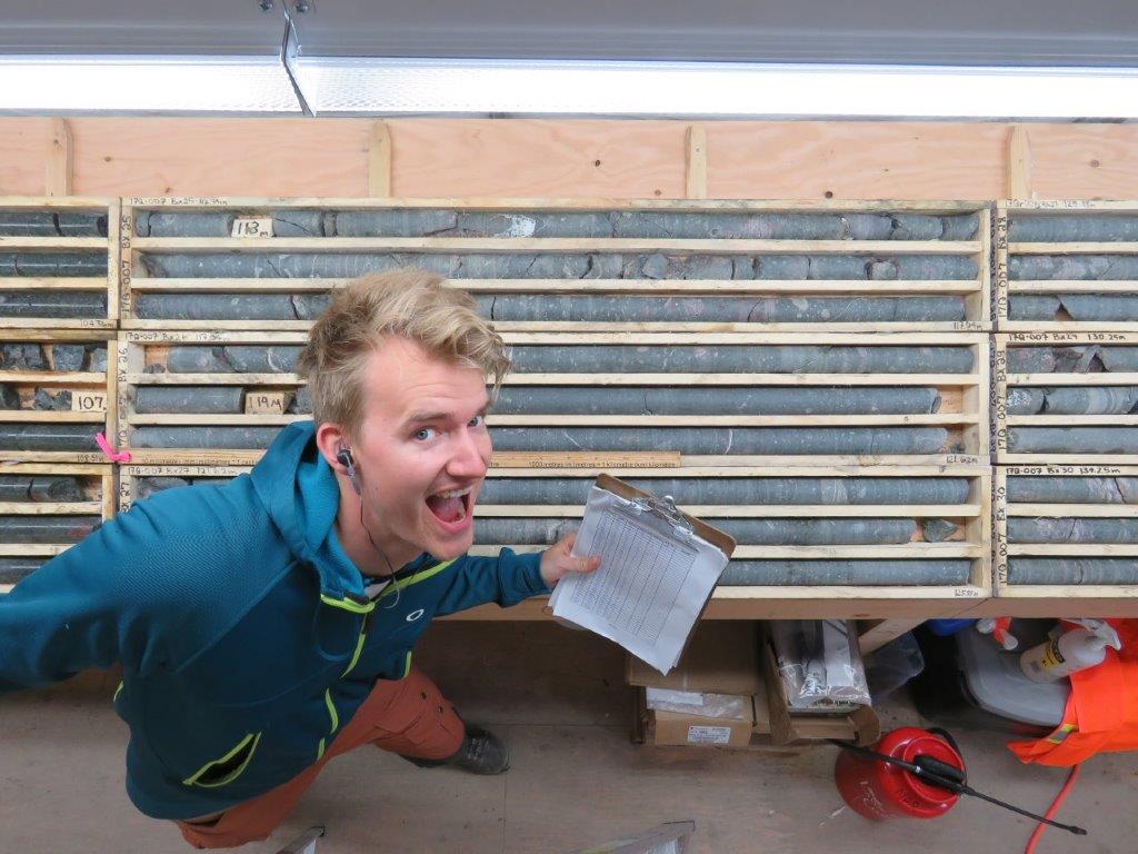 NARminerals's tweet photo. With heavy olivine & pyrope hearts we said farewell yesterday to the brain, brawn, & smiling face of "GeoDan" Gainer (he's ok...new job!) Thx for all the bloody, sweaty Pikoo samples, #Naujaat core-logging, and #thinsectionthursday photos. Still life moments with #GeoDan. https://t.co/lENNf9tdeA
