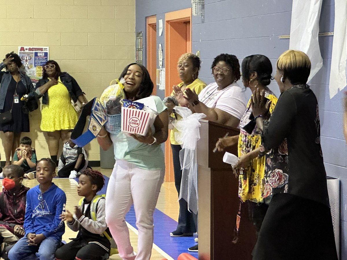 CurtrinaJones's tweet photo. What a joy to celebrate an LRS whose data is representative of her hard work. Congratulations @ARICoachJanessa   Today your teachers, students, administrators, and I want you to know that we value your coaching support and dedication @BhamCitySchools  @Alabama_Reading https://t.co/zNI8u2MQXG