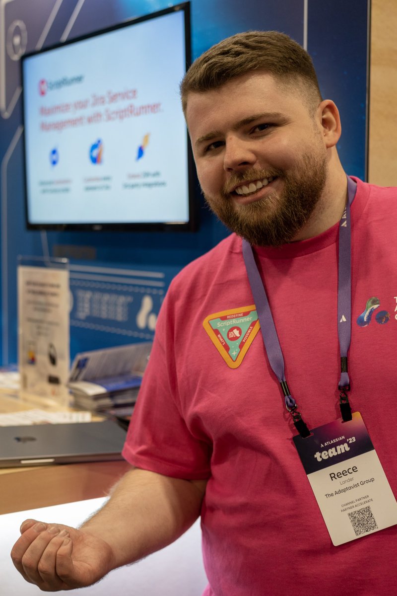 I saw a glimpse of the future of <a href="/scriptrunnerhq/">ScriptRunner</a> thanks to the master himself and I couldn’t be HAPIer 🤩 #AtlassianTeam23 #teamidalko