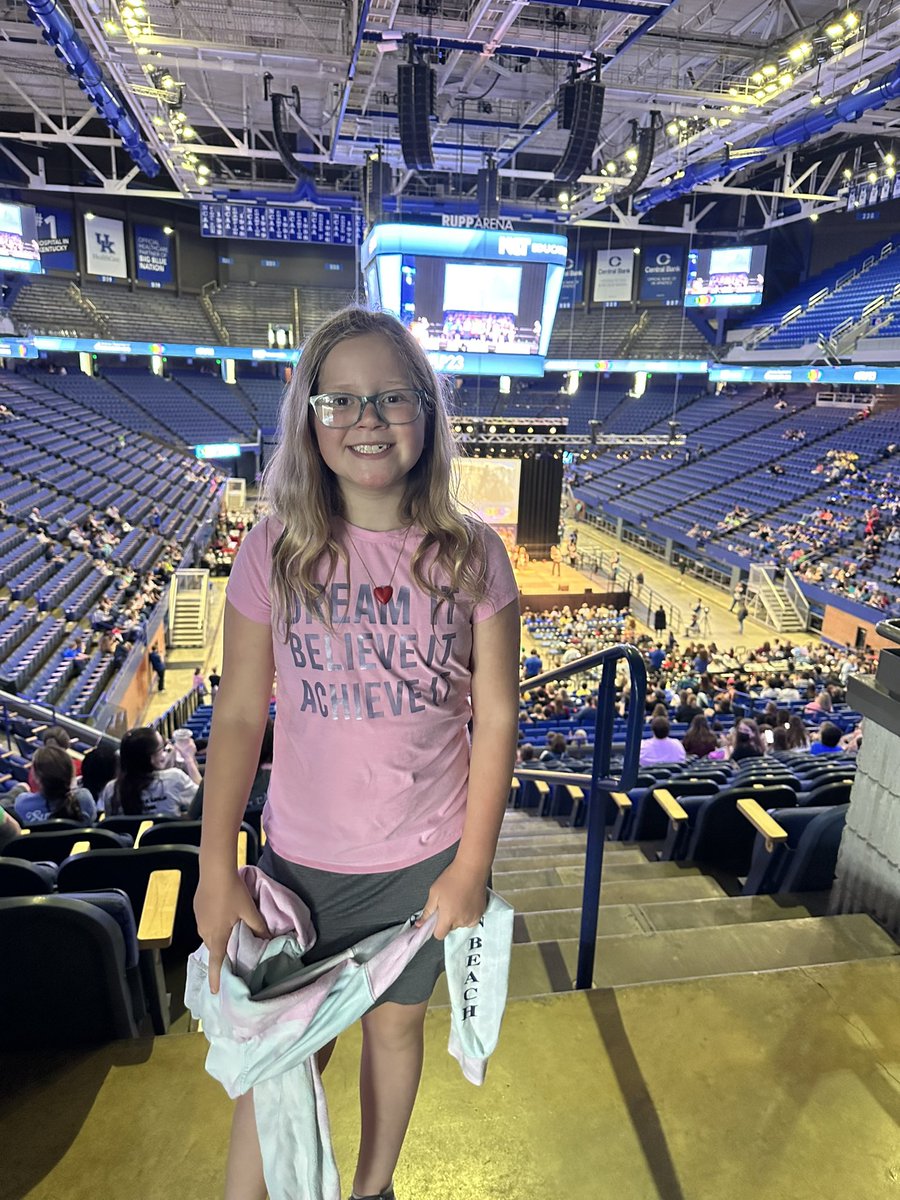 Kayla Thurman (@klathurman) on Twitter photo This girl is incredible! She created directions for our students to use to learn how to check out an eBook and it made it to the top 4 for the #STLP23 state competition!!! #Victoryintheclassroom <a href="/GoshenHillcrest/">Goshen Elementary at Hillcrest</a> This girl is incredible! She created directions for our students to use to learn how to check out an eBook and it made it to the top 4 for the #STLP23 state competition!!! #Victoryintheclassroom <a href="/GoshenHillcrest/">Goshen Elementary at Hillcrest</a>