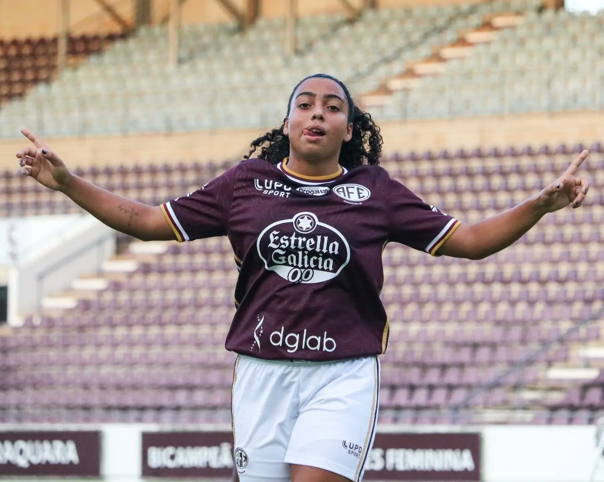 guerreirasgrena's tweet photo. 👏🇱🇻🚂💨
Vitória das Guerreirinhas!

Nesta quarta (19), as Guerreirinhas venceram o Coritiba-PR por 5 a 2, na Fonte, pela quarta rodada do Brasileiro sub-20! Os gols da AFE foram marcados por Fernanda (2), Natalia Vendito (2) e Ana Luiza.

A Ferroviária está com 100% (+) https://t.co/bwXLht4yVw