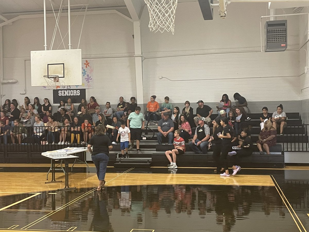 Anahuac High School tweet media
