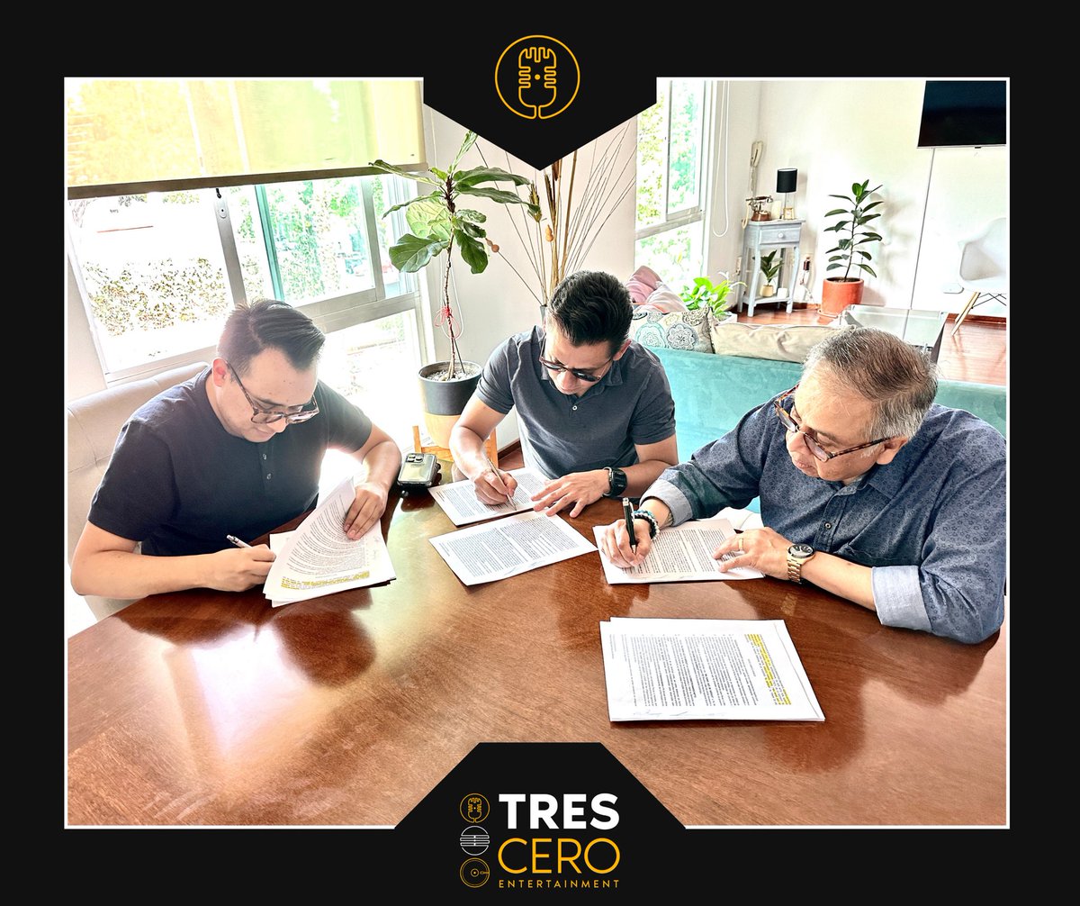 tresceromx's tweet photo. Después de varios años de trabajo, formalizamos nuestra relación en exclusiva de representación artística y booking con @BigBandJazzMx / @ernestobbjm.

¡Que sean muchos años de éxitos! 

@SoundcheckProd @ernestobbjm @jerrychanona https://t.co/fJALrK94Kl