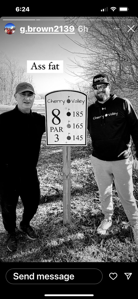 coachhall22's tweet photo. @Graham_Brown3 @Valley3Cherry You’re videographer enjoys playing with you lad! Never a dull round! # 8, a tradition unlike any other. #birdiejuice https://t.co/jb2YqPiTS5