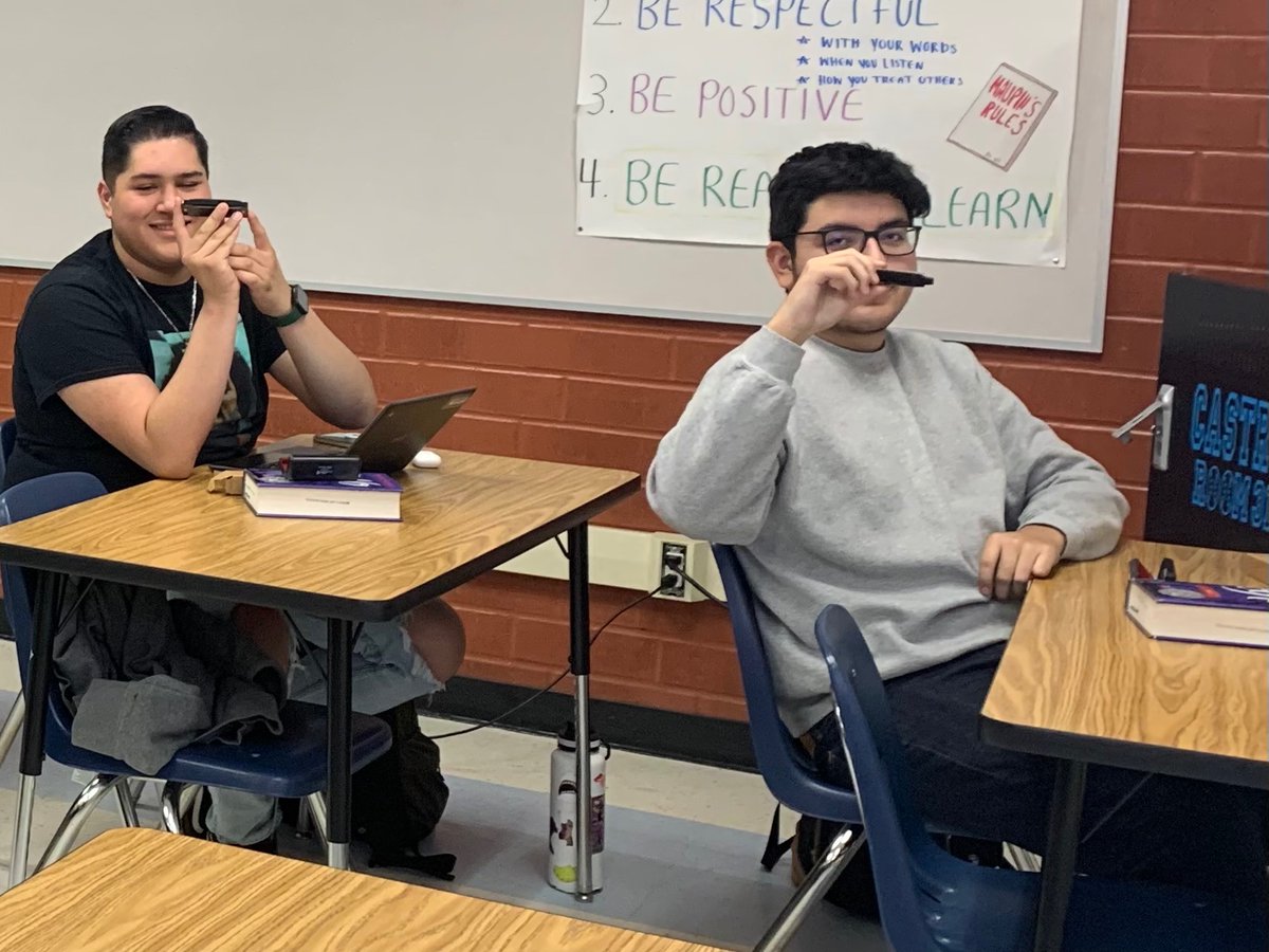 Montclair High School Library tweet media