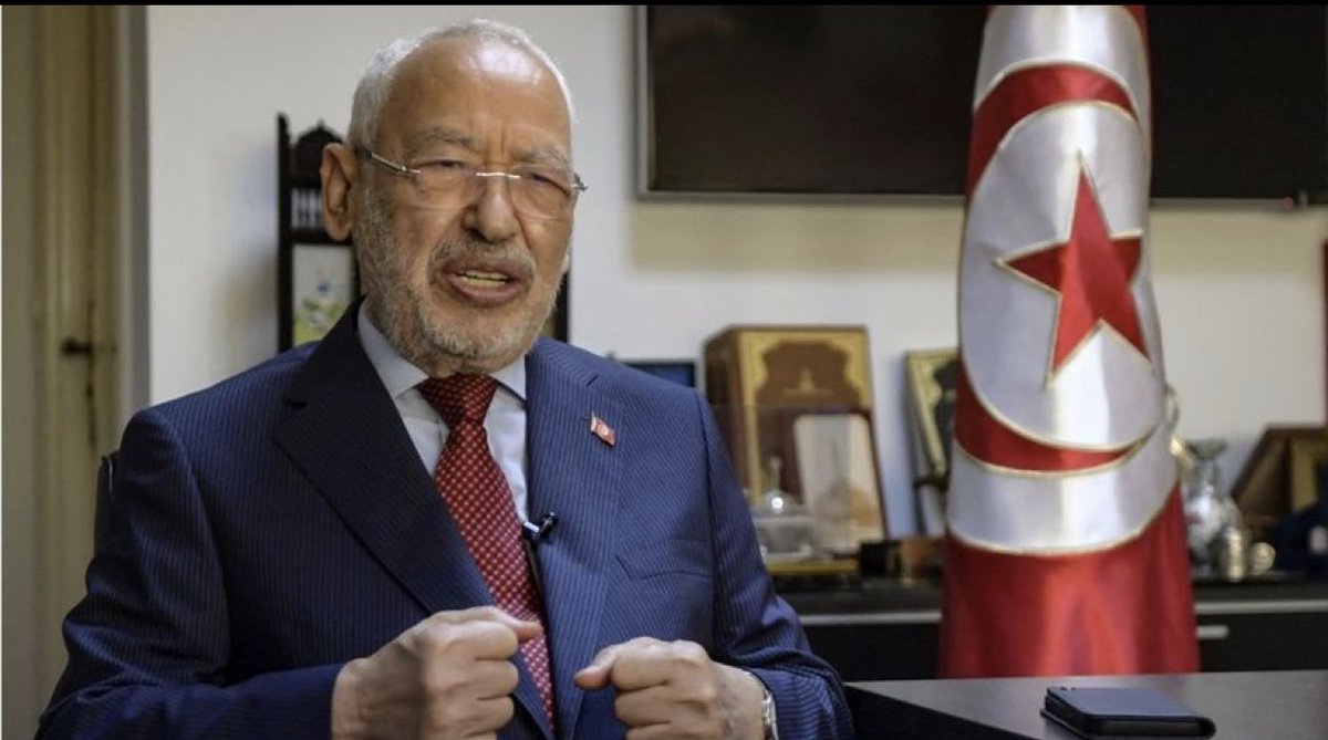 amansouraja's tweet photo. حينما يفلس النظام السياسي كما في #تونس يلجأ لاعتقال معارضيه وتلفيق التهم الفارغة لهم مثل اعتقال راشد #الغنوشي وتوجيه اتهامات مضحكة له #غنوشي_لست_وحدك https://t.co/Ue2YyfhgZm