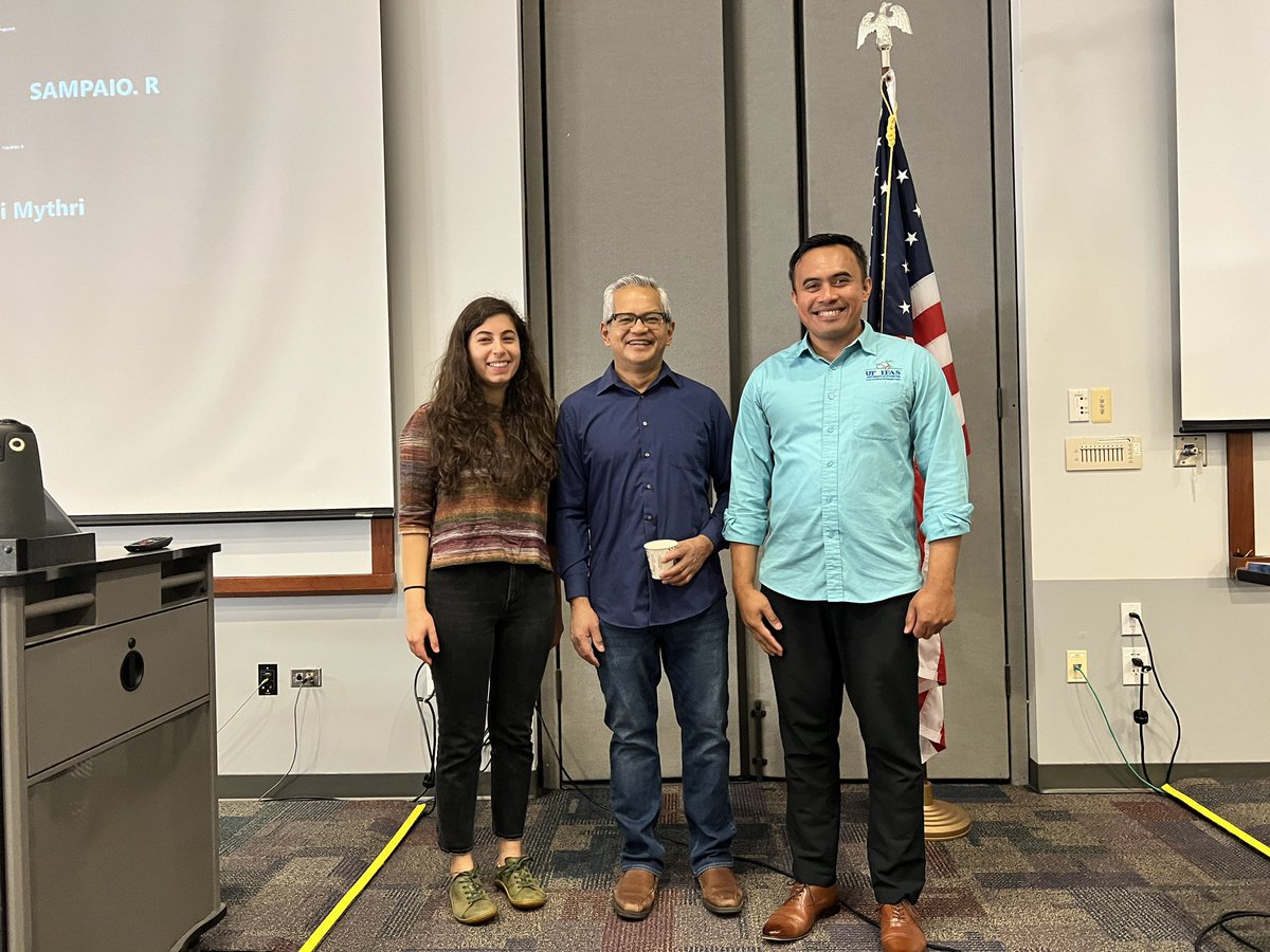 CherylDalid's tweet photo. What a great event organized by #GCPSA and @UFPlants at @UFGulfCoastREC ! Itโs always a pleasure to hear Dr. Rex Bernardo from @UMNplantbreed talk about plant breeding and life in general. Kudos to both UF organizations for making this happen! ๐๐ผ ๐๐ผ๐๐ผ @ElissarAlam https://t.co/Q39RQ3aprv
