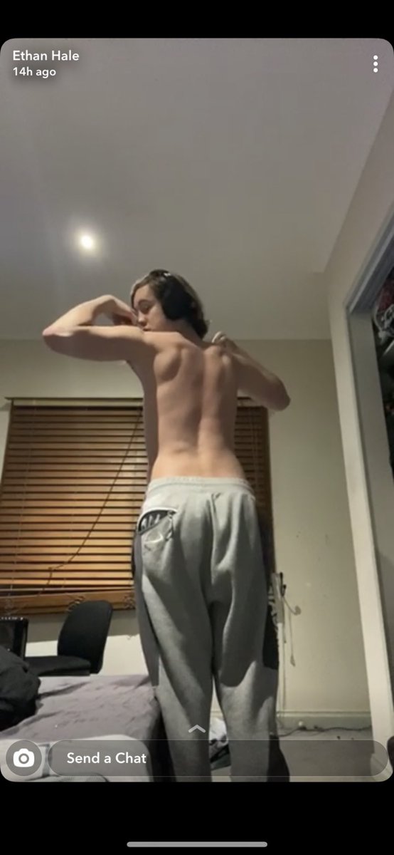 Me n <a href="/rozkmm/">67 roz</a> warming up early for today 😤