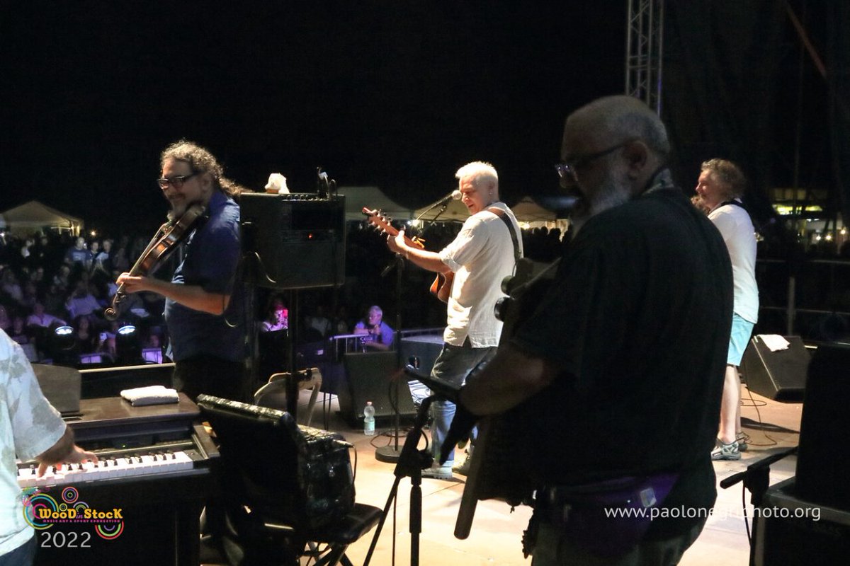 corrado_drum's tweet photo. Me, my Rusty #washboard on stage with @DavideVDS at #woodinstock 2022 https://t.co/OKYilTZ9ZH