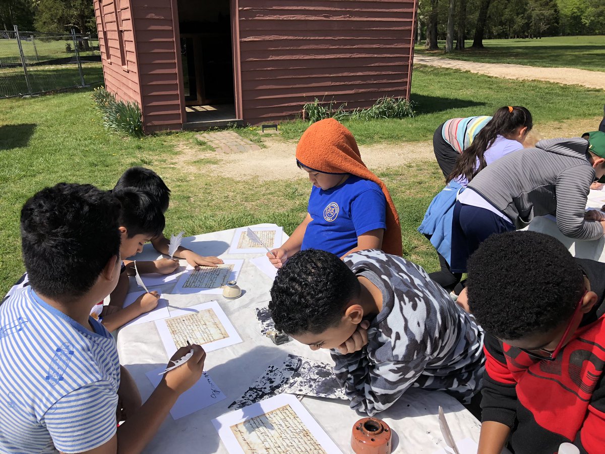 JenBuckleyVA's tweet photo. A great day for Barrett 4th graders @GunstonHall: sorting clothes for men v. women, writing with quills, colonial children’s games and kitchen practices, including a tool for making toast in the fireplace! #kwbpride https://t.co/tQvsmUGJIq