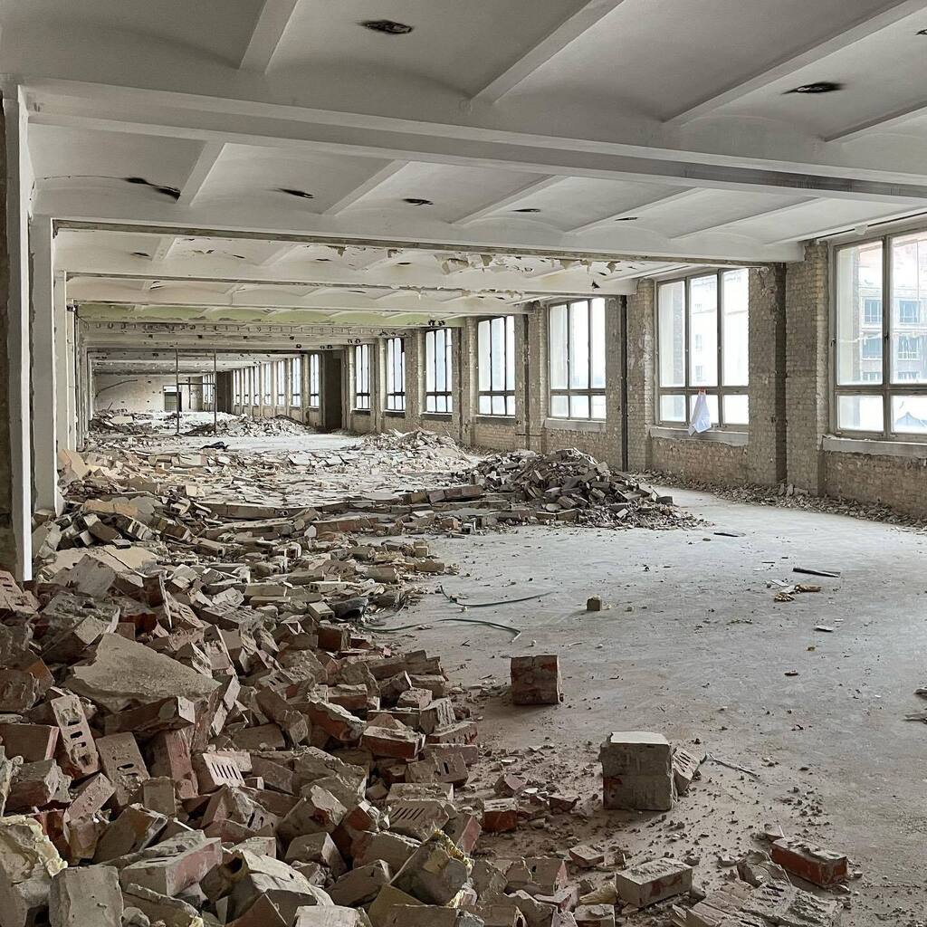 duncanWmaxwell's tweet photo. Behrens factory reuse https://t.co/Xzxt4Jq8gv https://t.co/zXmLv38FHx