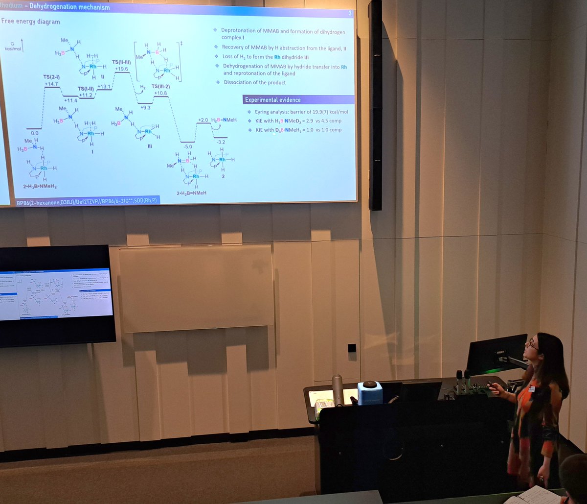 Lia giving her talk on modelling amineborane dehydropolymerisation at #Dalton2023 in collaboration with <a href="/WellerYorkChem/">Andrew Weller</a>.  Thanks to all involved in running this excellent meeting - great to be back together <a href="/WarwickConf/">Warwick Conferences</a> <a href="/warwickchem/">Warwick Chemistry</a> <a href="/RSC_IRMG/">RSC Inorganic Reaction Mechanisms Group</a>