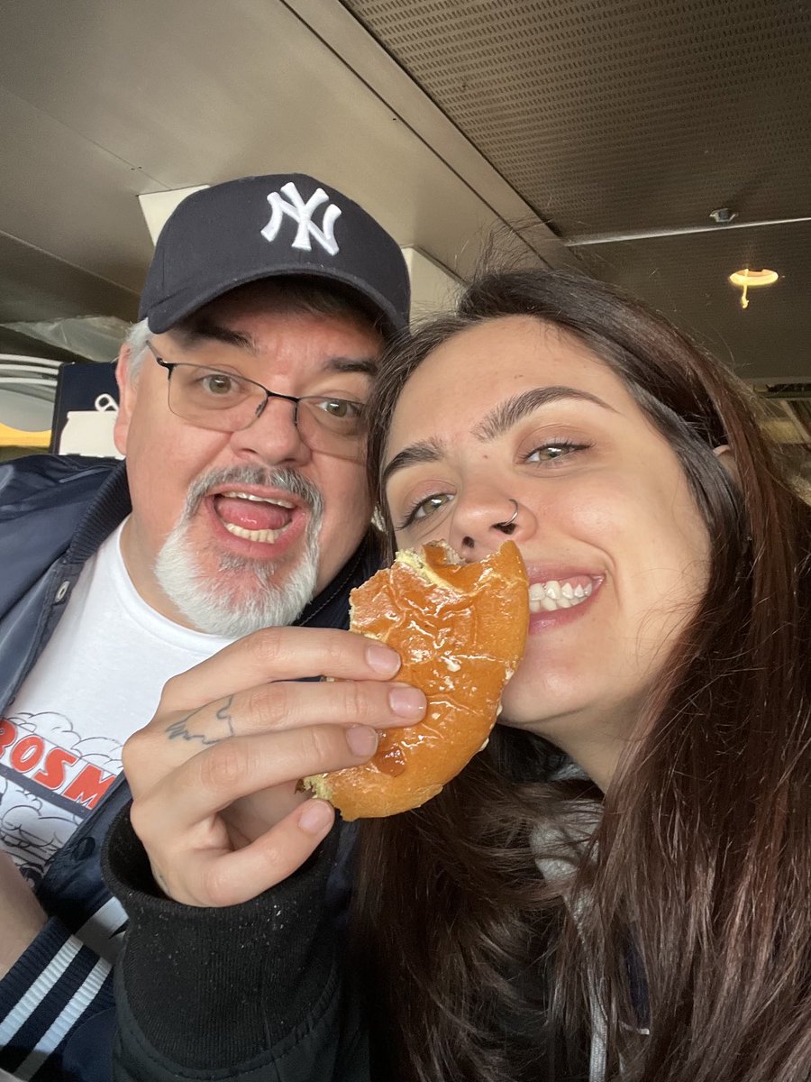 Patpot1Potter's tweet photo. Delicious! 🍔 https://t.co/6E8iBXqyBf