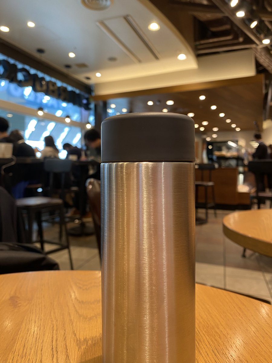 inoueqd's tweet photo. 朝のルーティン☕️
今日は朝から暑いぞ💦
#startbucks #mytumbler #スターバックス #スタバ #マイタンブラー https://t.co/gTOj2SojyO
