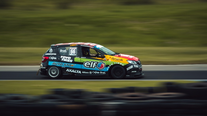 acelerandocol's tweet photo. #FelizMiercoles 📷📷#deportesamotor: El #AutoStokTeam busca seguir brillando en el #automovilismocolombiano📷📷. Los detalles en: https://t.co/mWH1CxV9Bj @AutoStok @AutostokTeam @REautostok 

#acelerando #deportesamotor #Autostok #autostokteam #renault #Sandero #CNA #TC2000 https://t.co/0ohwebSteB