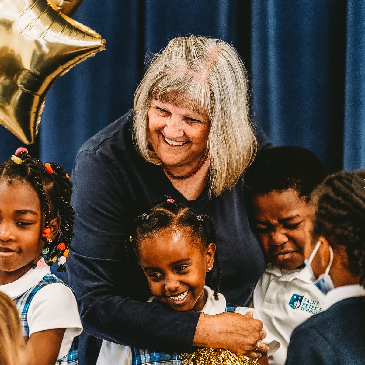 WashArchdiocese's tweet image. The 2023 #GoldenApple Awards season is underway now! This prestigious award recognizes top #WashArchdiocese educators for teaching excellence and dedication to Catholic education.

Follow @ADWCathSchools to be the first to know as the winners are announced! #ADWCommUNITY