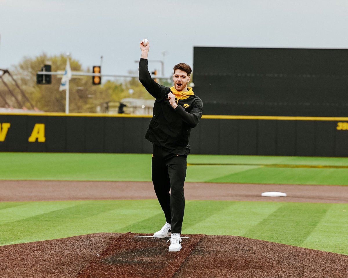 Iowa Men’s Basketball tweet media