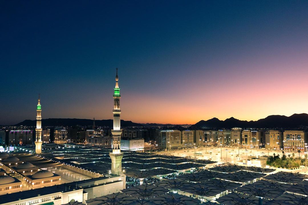 visitalharamain's tweet photo. 📸 MÉDINE | LA VILLE DU PROPHÈTE ﷺ ! 💫 https://t.co/MAvAajZYnp