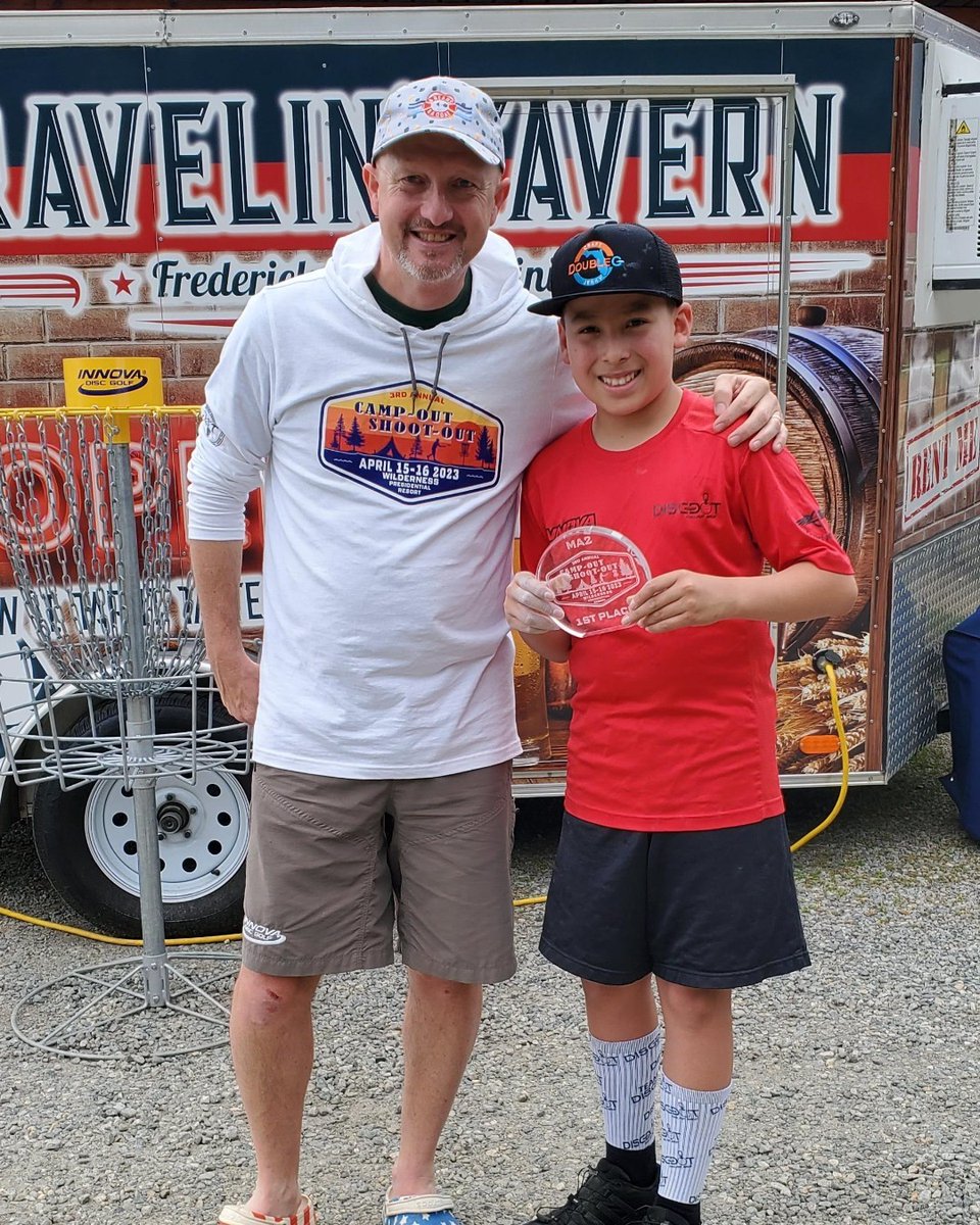 lizamadiscgolf's tweet photo. My MA2 win on Sunday was memorable for more than the tasty @HalalGuys meal I enjoyed after. 🥙

This tourney was held where I first played #discgolf, and earning this 🏆 as I prepare for 2023 @PDGA Junior Worlds was HUGE.

Thanks to all who made Camp-Out Shoot-Out possible! 🙇🏽 https://t.co/zTkjCXf5c8