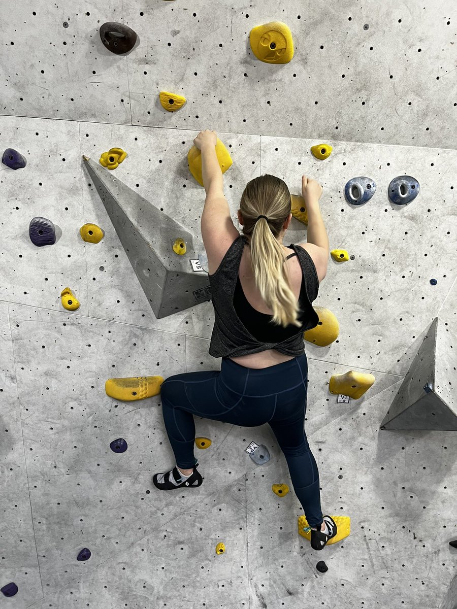 Alexandra Weiss tweet media