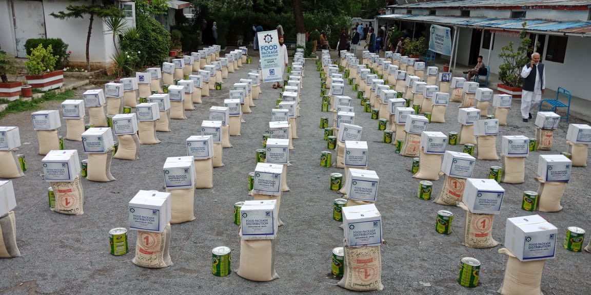 HAkhtar16's tweet photo. Ration Bags Distribution – CSR

Keeping in view the economic slowdown and inflation situation in the Country, Ministry of Energy (Petroleum Division) has advised SNGPL to extend its CSR Program by distributing ration bags of worth Rs. 100 Million to the needy people.
#csr https://t.co/QBSRr9tDOP