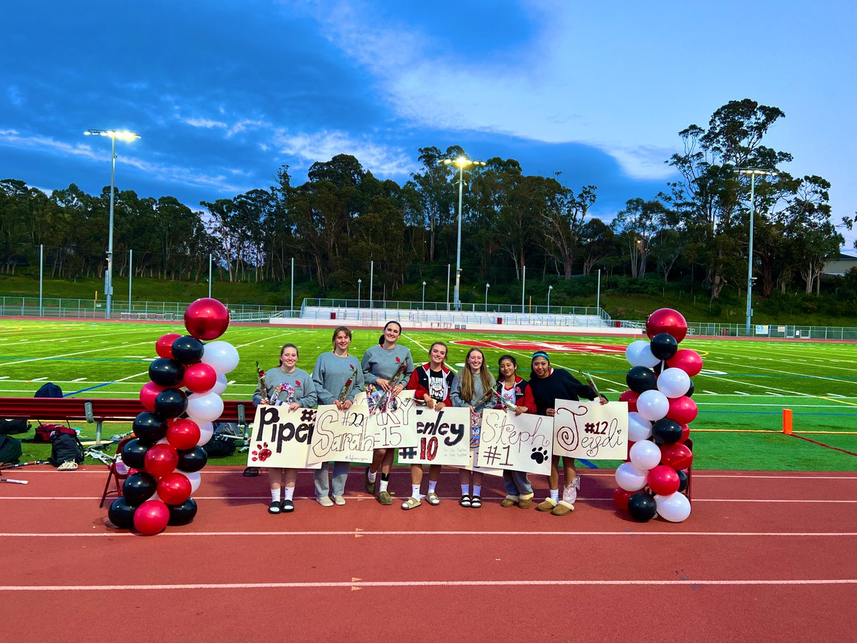 Girls 🥍  Lacrosse Senior Night

San Rafael 4 - 14 Branson

Congratulations 🎉 to our amazing 7️⃣ seniors on their amazing FOUR years at San Rafael High School❗️

Big shoutouts to our seniors: Piper, Sarah, Mary, Ten, Pier, Steph and Jeydi.

<a href="/westcoastpreps_/">West Coast Preps</a> <a href="/marinij_sports/">Marin IJ Sports</a>