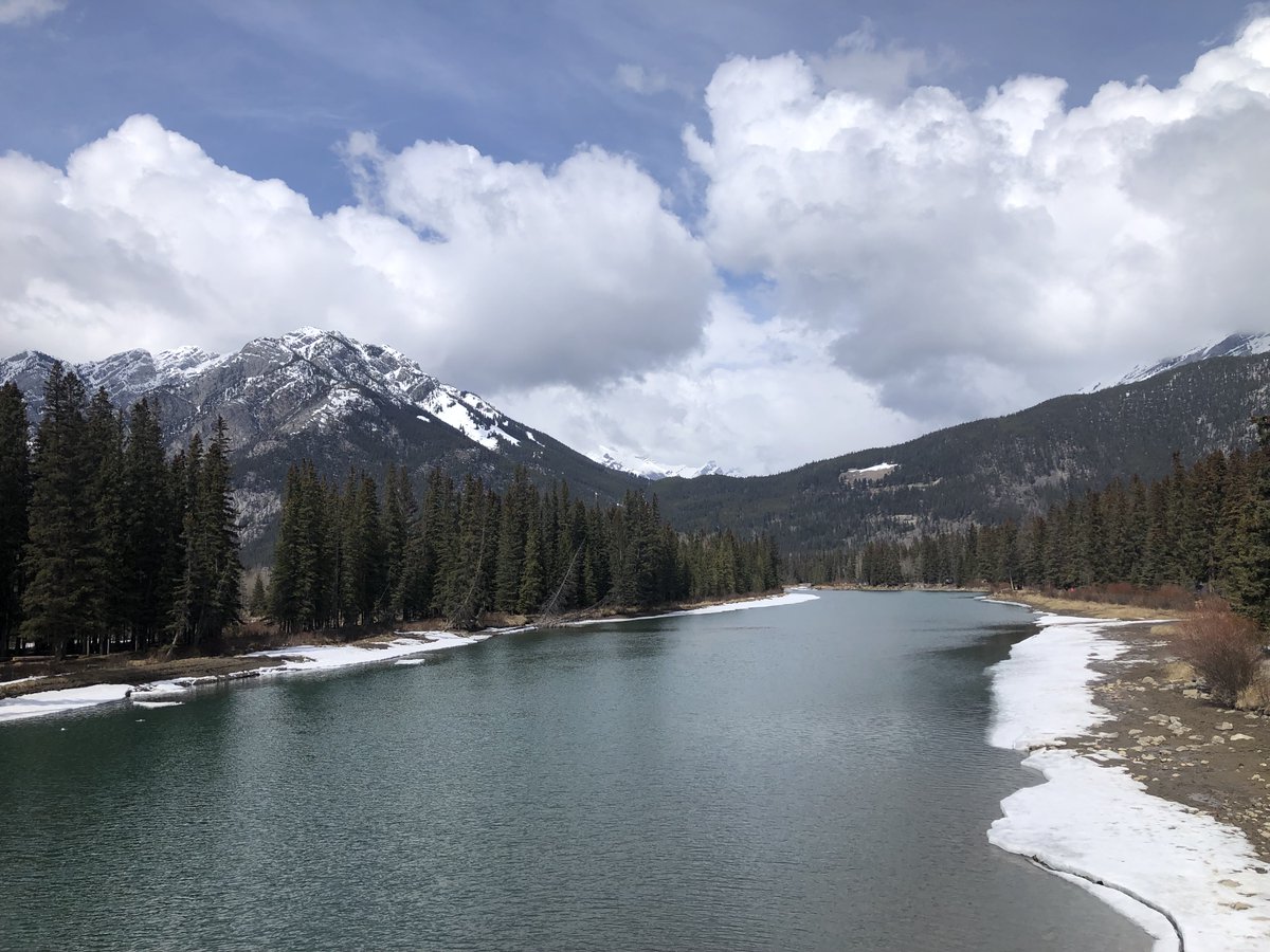 DunnEducation's tweet photo. Great to be back in Banff for the @uLeadconference. Thanks to @coreyhaley and @LynnLeslie2 for putting on a great conference! https://t.co/dMj8muAqdb