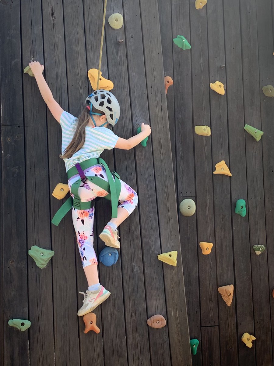 PrinOutdoorEd's tweet photo. Fulton School came to the @PrincipiaSchool Challenge Course to learn more about the joys of thinking more about others than self.  This was visit 2 of their 3 spring visits!

https://t.co/TXT2HrVqGR

#challengecourse
#handsonlearning
#outdooreducation
#outdoorlearning https://t.co/UvaHcQB2HH