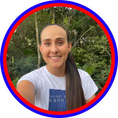 KamilaLaverde's tweet photo. #NuevaFotoDePerfil https://t.co/bvHBaQiqIq