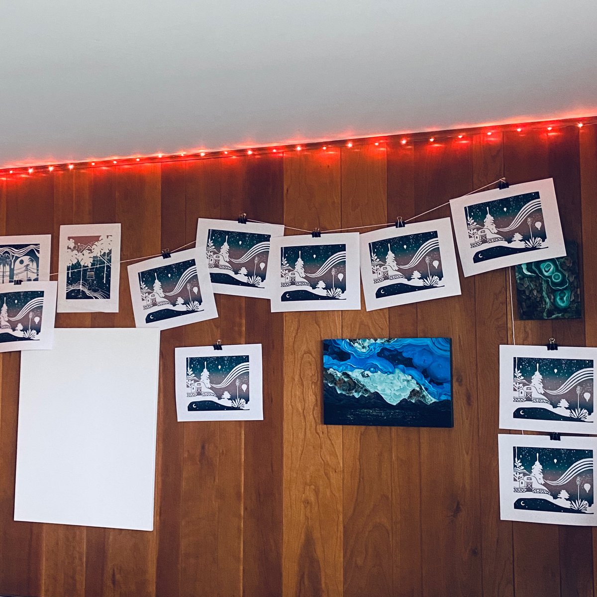 biotropicalism's tweet photo. Someday I’ll have my own studio with a proper drying rack.

But for now, I’ll work with what I got! https://t.co/b4TpQY5Z6c