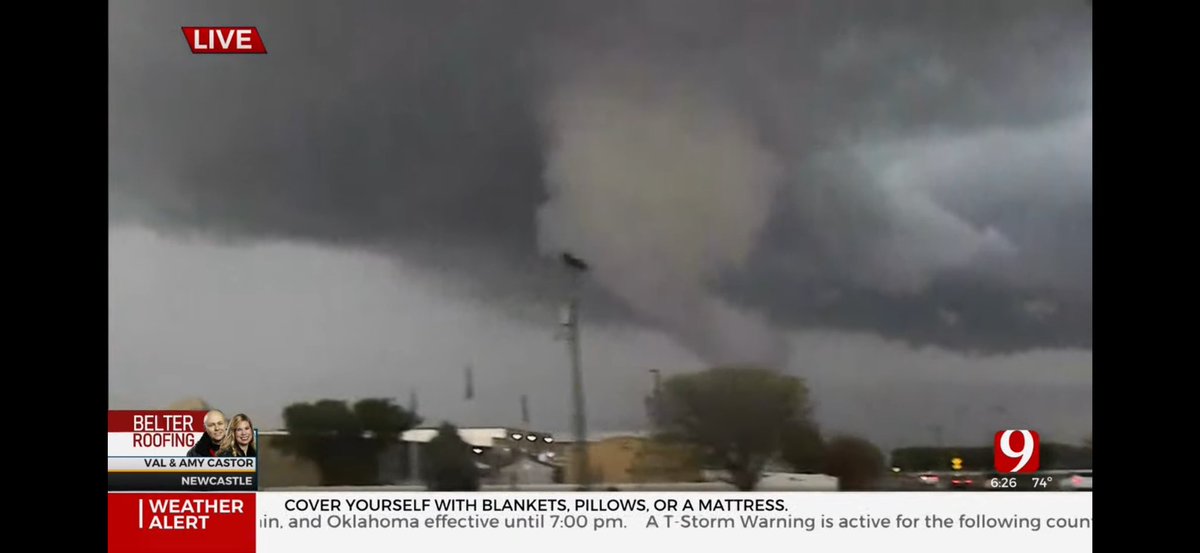 _AshlynMitchell's tweet photo. View of lowering tornado in Washington, OK!  @tornadopayne @NEWS9 https://t.co/Jii41kC2zf