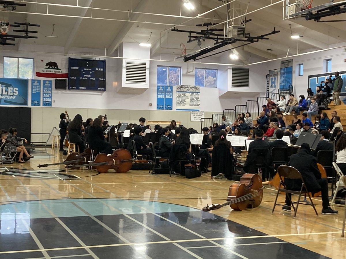 VAPAcoordinator's tweet photo. IMG 4595 https://t.co/EyorbSY9un via @YouTube @WCCUSDLibraries @WCCUSD @WCCUSDPathways @HerculesHigh 
High School Orchestras delighted the audience in Hercules 4/18/23 https://t.co/0YnqS9BMcm