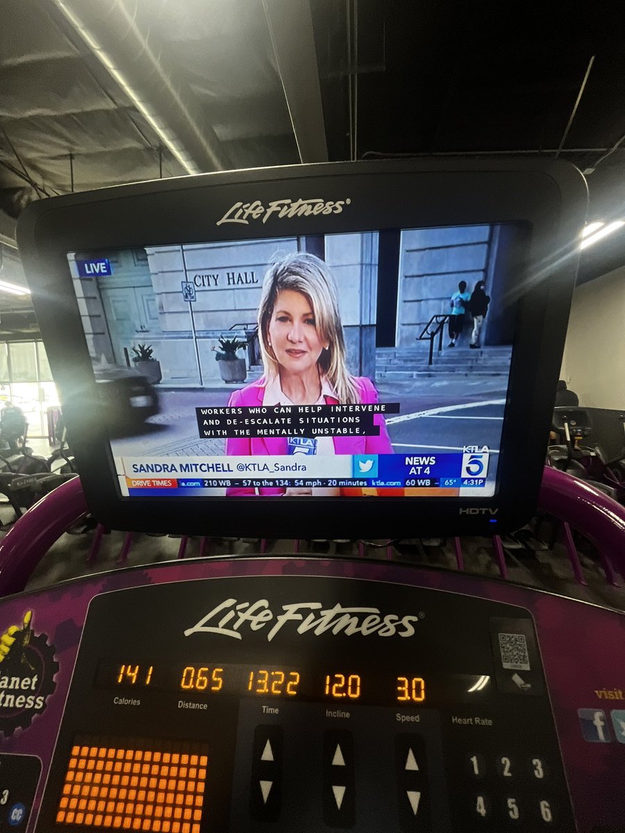 Hey mama! Spotted ya during my workout yesterday :) <a href="/KTLA_Sandra/">Sandra Mitchell</a> #News #305Tweets