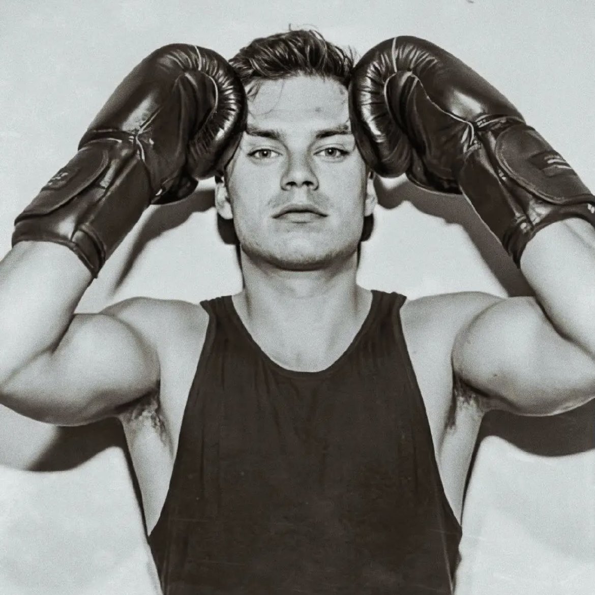 SuchAToughGuy's tweet photo. // Okay here me out… 

Nick Fowler: Boxer Event https://t.co/JrOdH92OWY