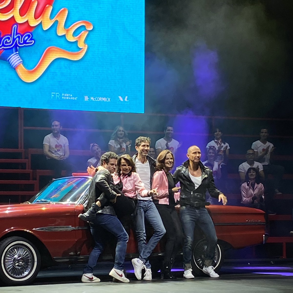 ExaFM's tweet photo. ¡Así anunciaron el elenco de #Vaselina con la participación de #Timbiriche, #AngélicaVale, #MaríaLeón, #Kalimba, #Yahir, #AndreaLegarreta, #AlejandroIbarra y más 😎🪩🎀🎶! https://t.co/9KDZAiQg0X