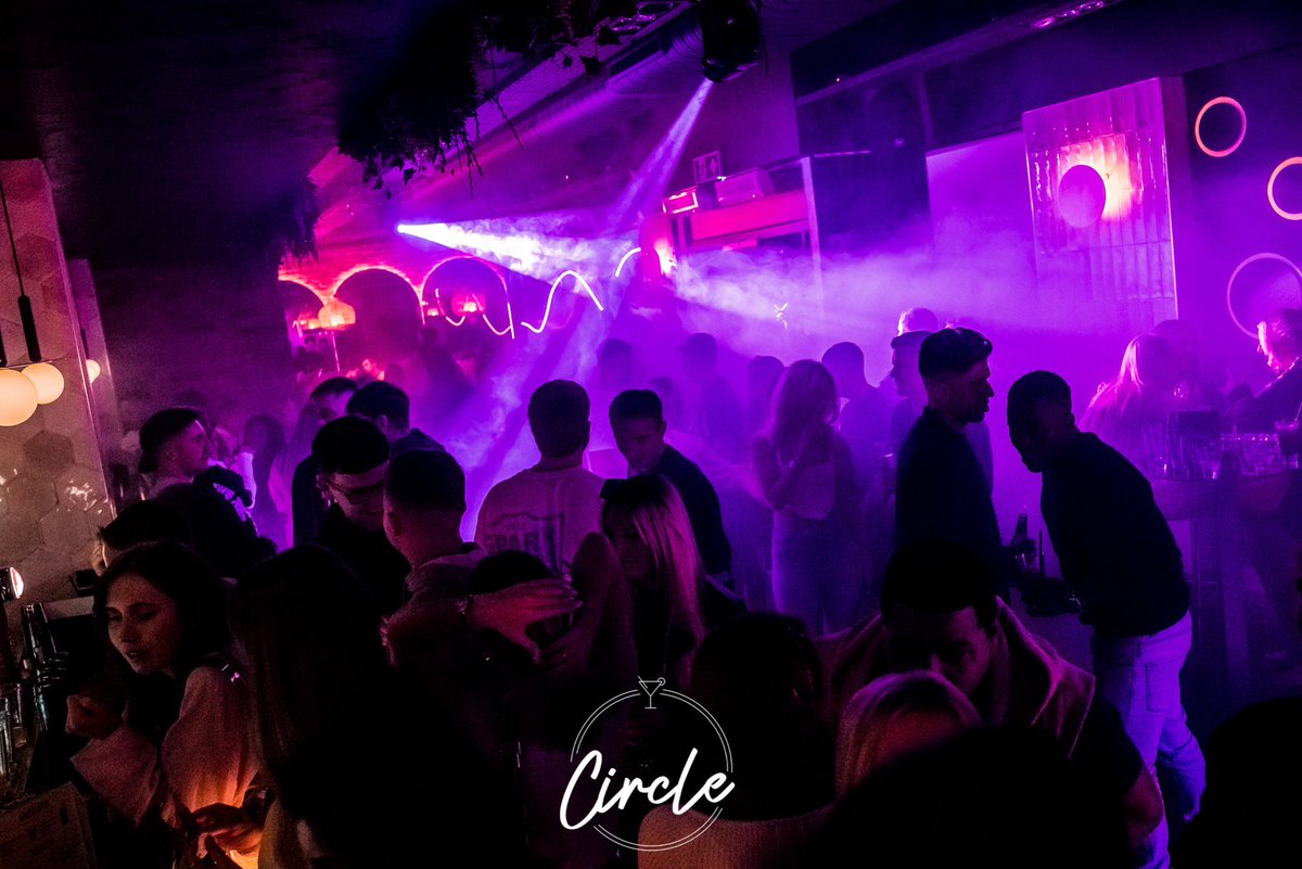 CircleBolton's tweet photo. Highlights from the last couple of weekends🧡💜

#circlebolton #cocktailbar #weekend #friends #saturdaynight #fridaynights #bottomlessbrunch #privatehire #parties https://t.co/DXfqqQsWrd