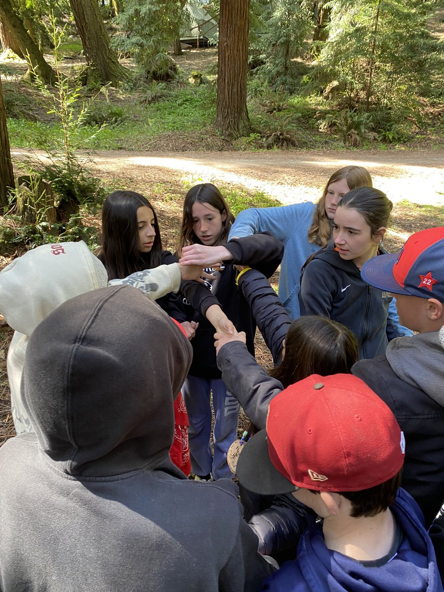 Human knot! <a href="/pennpanthers/">Penngrove Elementary</a>