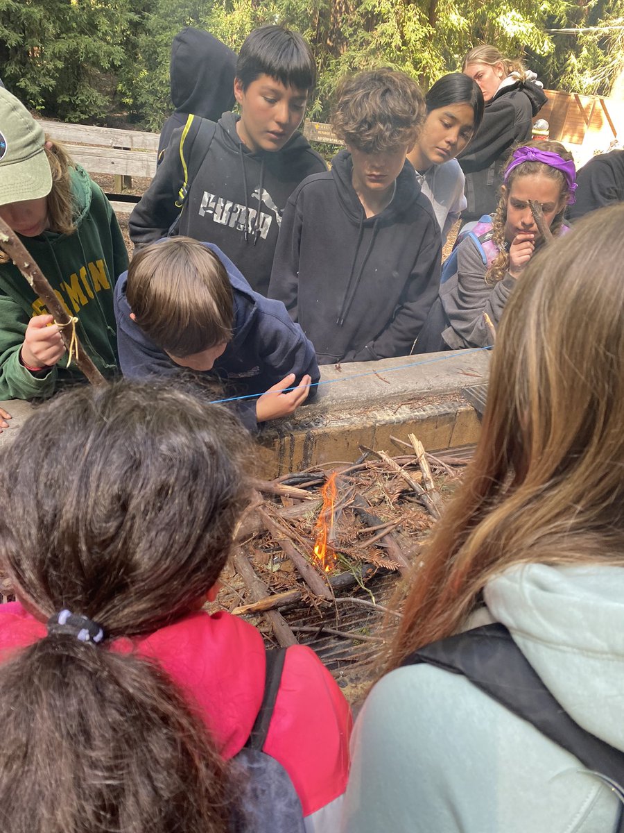 msjanuleski's tweet photo. Learning about fire safety and building fires! @pennpanthers https://t.co/2iyjOTduMd