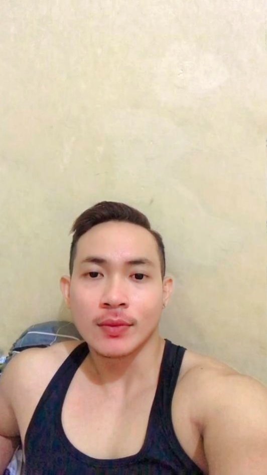 Stivenardian's tweet photo. Hallo dek,🤔 https://t.co/dMHtvPZEEz