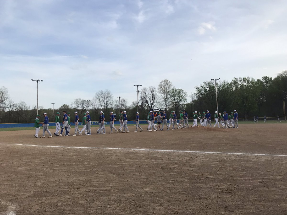 actionjaxon05's tweet photo. Final: Fatima 3, Blair Oaks 0. #mopreps https://t.co/FDhrmbUAgf