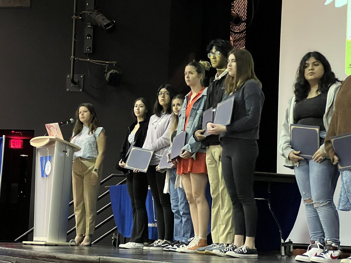 Elyse Hoffman tweet media