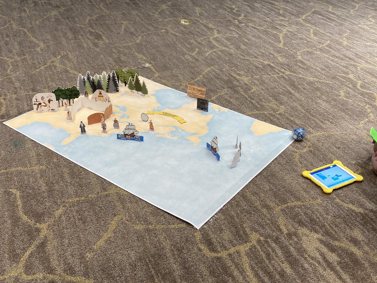 jackietalkthai's tweet image. If you have not experienced @STLPKentucky, put it on your calendar for next year. The joy of Ss’ faces showcasing their work, collaborating, &amp;amp; competing is priceless. The reward of volunteering, coaching, &amp;amp; organizing to be part of the magic is unbelievable! #JCPSDigIn #STLP23