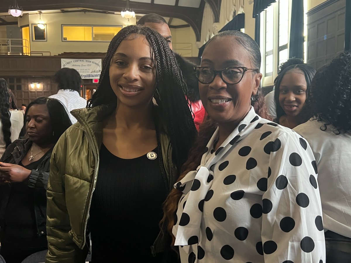 A beautiful "Senior Pinning" Ceremony for the Class of 2023 was held at Central on April 18th, 2023.  We welcome our soon-to-be Alumni to Central High School.  "Trailblazers for Life" <a href="/Detroitk12/">DPSCommunityDistrict</a> <a href="/LaToyiaWebb831/">LaToyia Webb</a> <a href="/HSCounseling313/">Nicole Carter</a>
