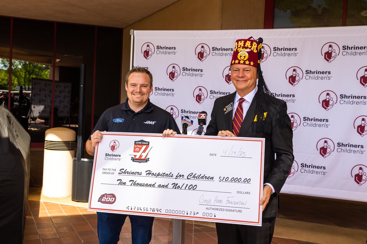 shrinershosp's tweet image. We are incredibly grateful to @ColeCuster and @ghaasfoundation for their generous donation to Shriners Children's. Thank you for helping us make a difference in the lives of children in need.❤️