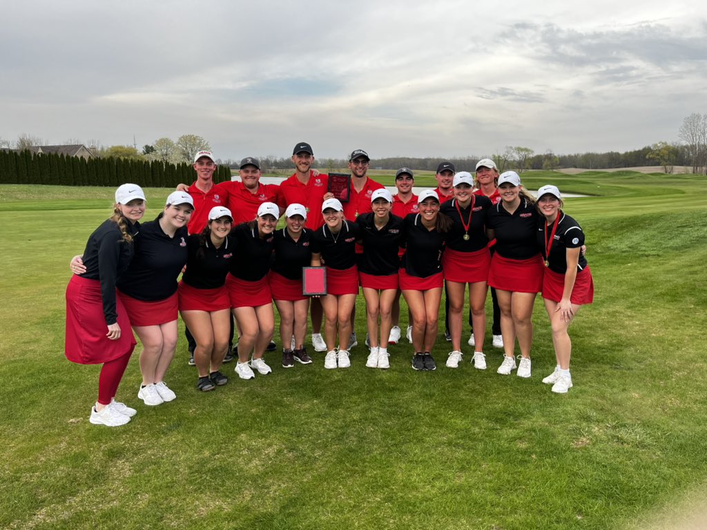 GraceLancers's tweet photo. Congratulations to Grace’s men’s and women’s golf teams for winning the Battle at Stonehenge! Chase Byron and Lucy Young were individual champions!

#LancerUp https://t.co/teyjGYvXXR