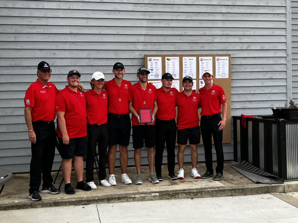 GraceLancers's tweet photo. Congratulations to Grace’s men’s and women’s golf teams for winning the Battle at Stonehenge! Chase Byron and Lucy Young were individual champions!

#LancerUp https://t.co/teyjGYvXXR