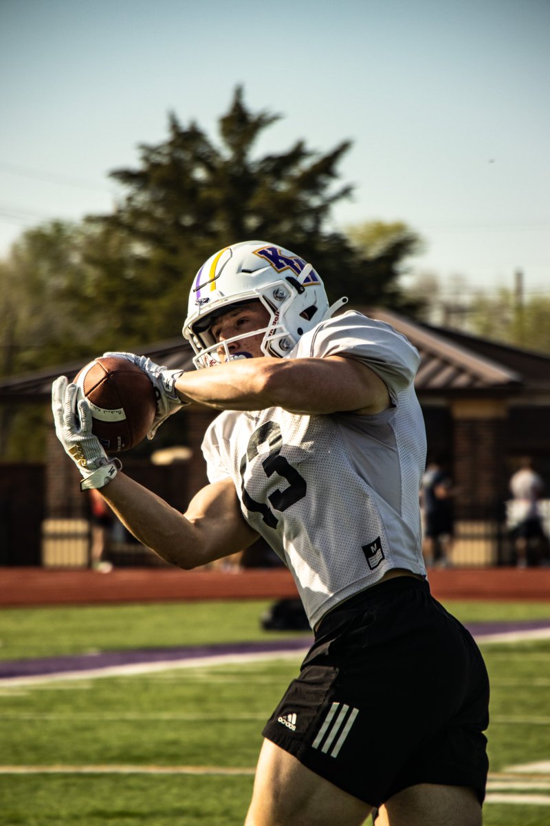 KThurman55's tweet photo. Spring ball almost over #football #springfootball #photographer https://t.co/aCOOoTQsKn