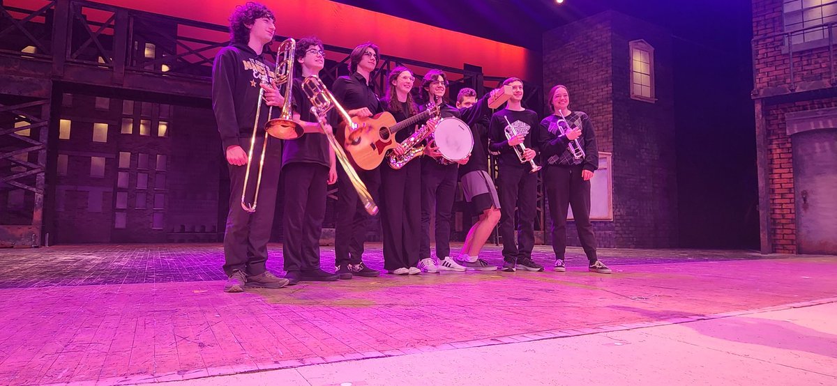 SEHS Performing Arts tweet media