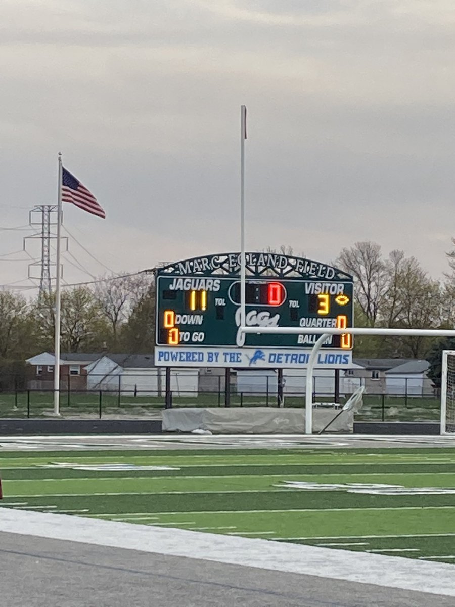 jimmyvic3's tweet photo. A historic congratulations to our Jags lacrosse team for securing the first win in program history!! 11-3 win over DEPSA.  Great work! Congrats to Coach McCleary, the staff, and all of our amazing lacrosse athletes! #GoJags https://t.co/pAmoeCx15E